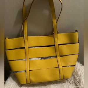 NEIMAN MARCUS YELLOW LEATHER TOTE BAG